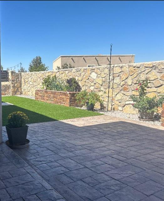 Holiday home Modern Retreat By Golf Course - 3 Bedrooms And Office Space *
